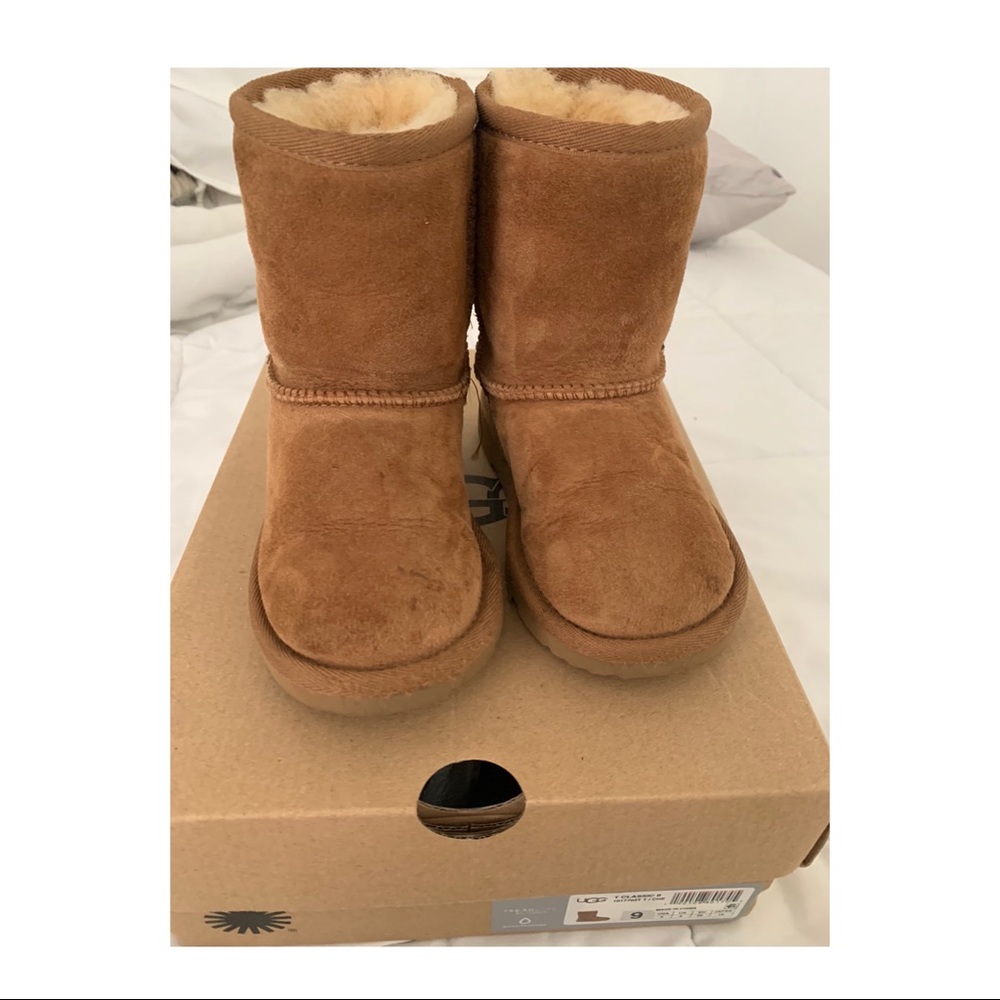UGG Toddler Classic boots